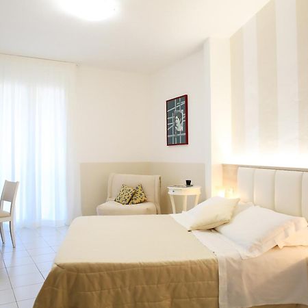 Hotel Rosmarina Marina di Grosseto Eksteriør bilde