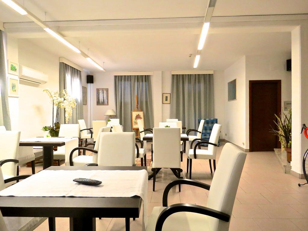 Hotel Rosmarina Marina di Grosseto Eksteriør bilde