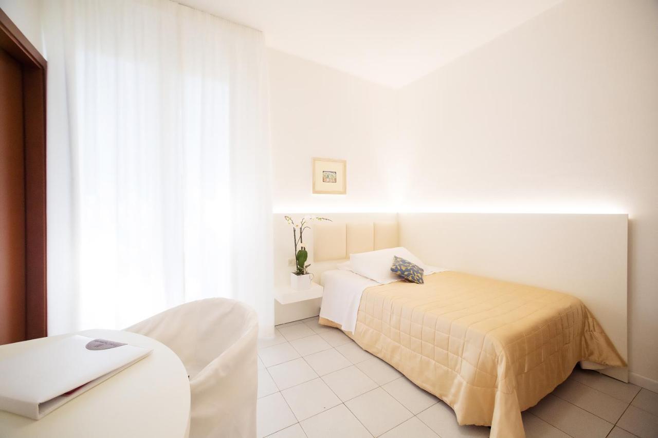 Hotel Rosmarina Marina di Grosseto Eksteriør bilde